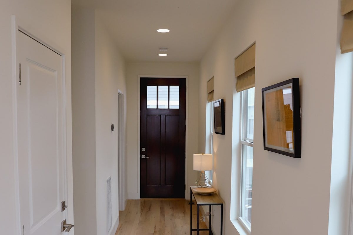 Trendy West Nash Home Close to DT – The Pink Goat gallery image 3