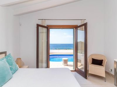 Amazing sea-view 5 en-suit bedroom Villa
