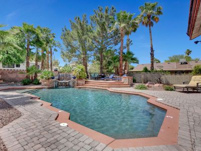 Super Private Vegas Retreat! Close to Strip!1:)