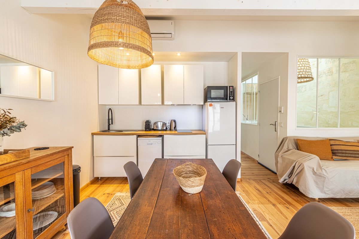 Bordeaux Jardin Public : T3 Rénové Immeuble Pierre gallery image 4