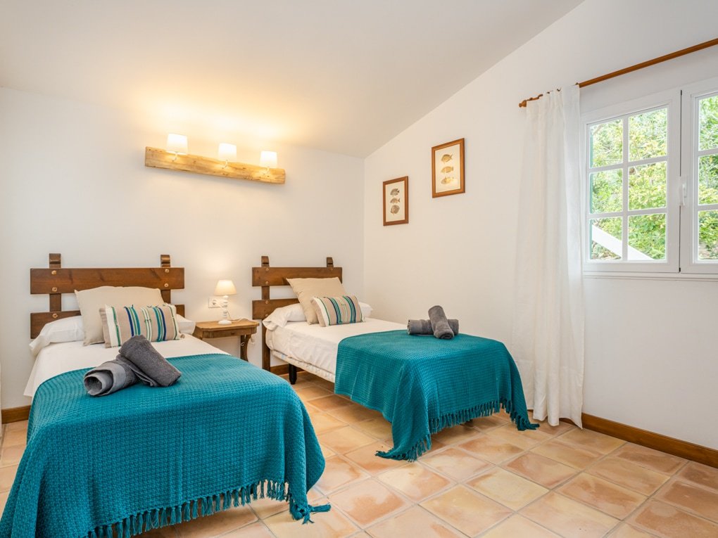 Large villa with sea views in Santo Tomás, Menorca gallery image 5