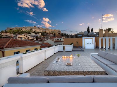 Live Your Myth Under The Acropolis@Plaka