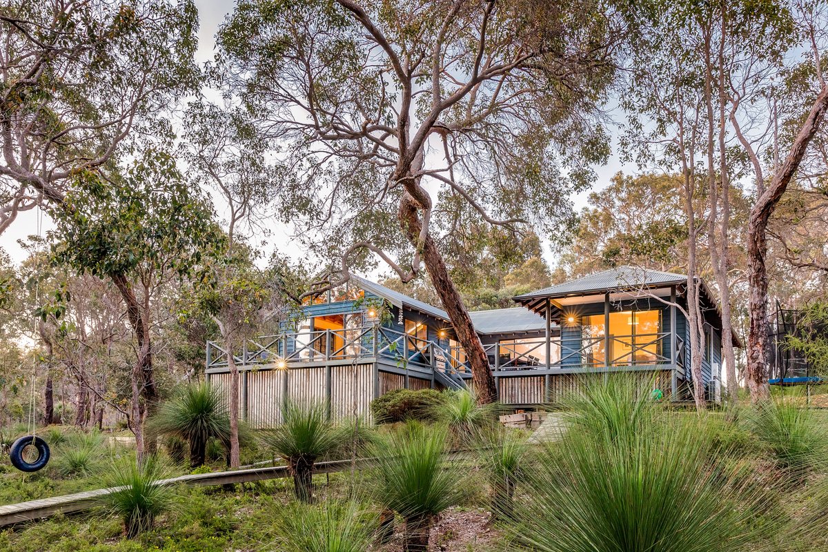 Three Bears: Yallingup Hideaway near Wineries