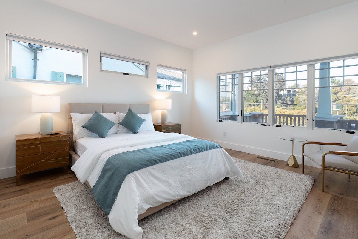 Spacious New Designer Home | 4BR/4.5BA Retreat gallery image 4