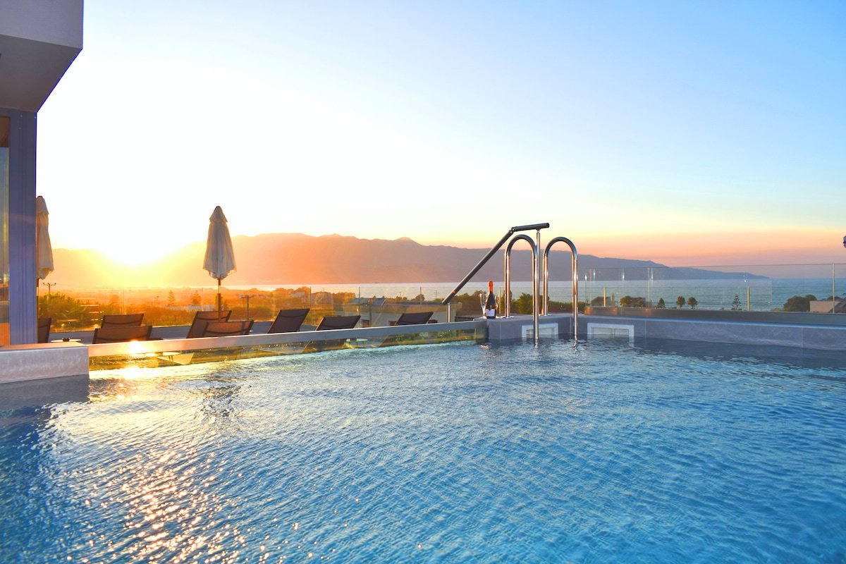 Naval villa-Panoramic villa with heated roof pool gallery image 2