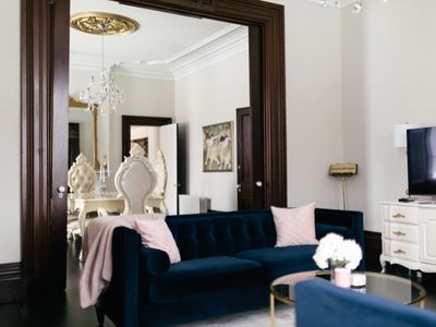 Beautifully restored Clifden Manor