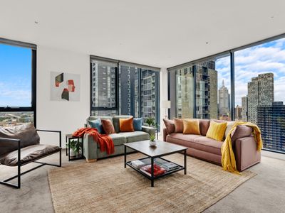 Space, style and gorgeous view !