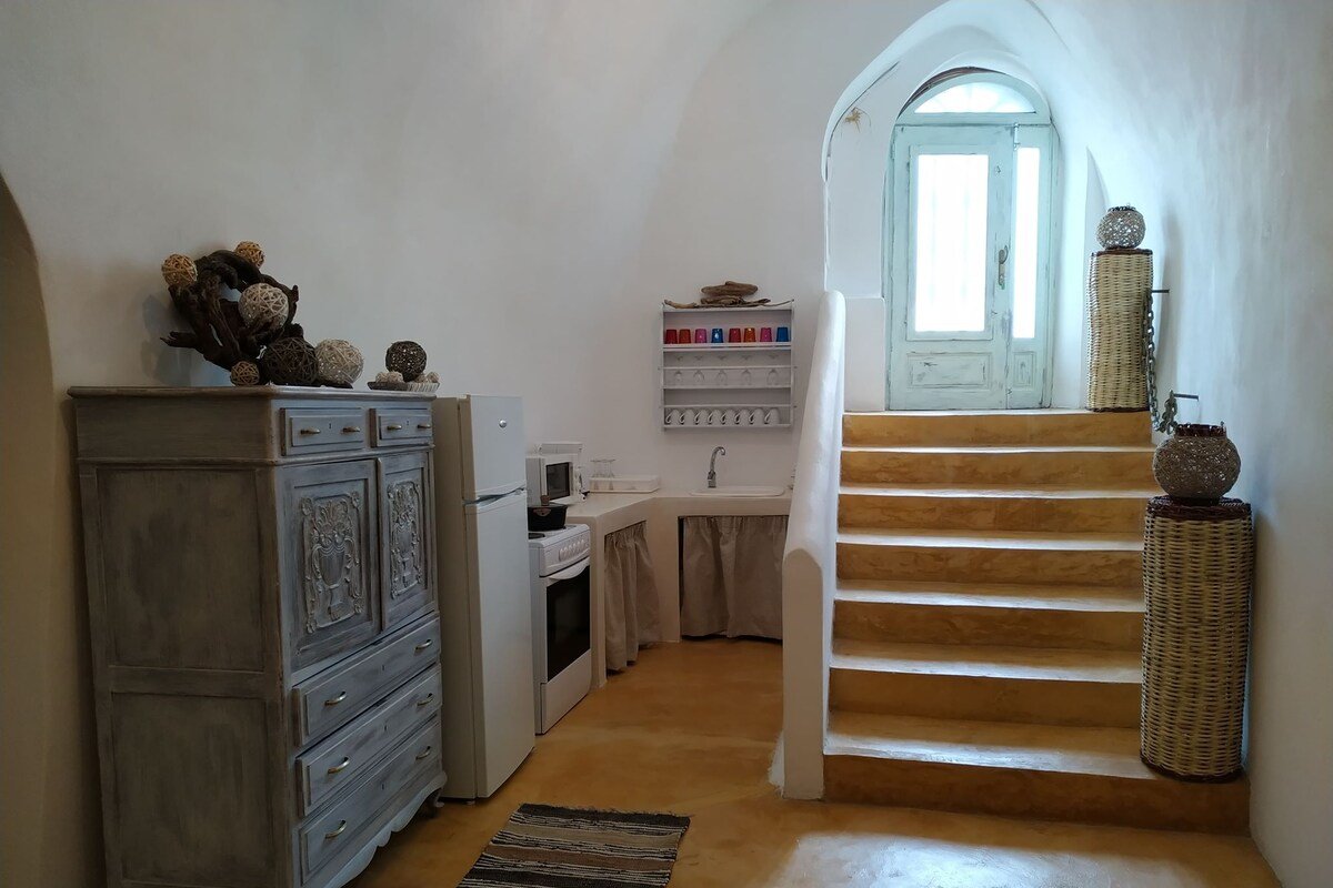 The Grand Cave House with pool gallery image 3