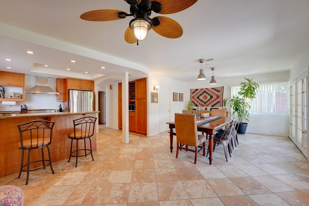 Resort Style Living with Pool, Spa, and Bay Views! gallery image 4