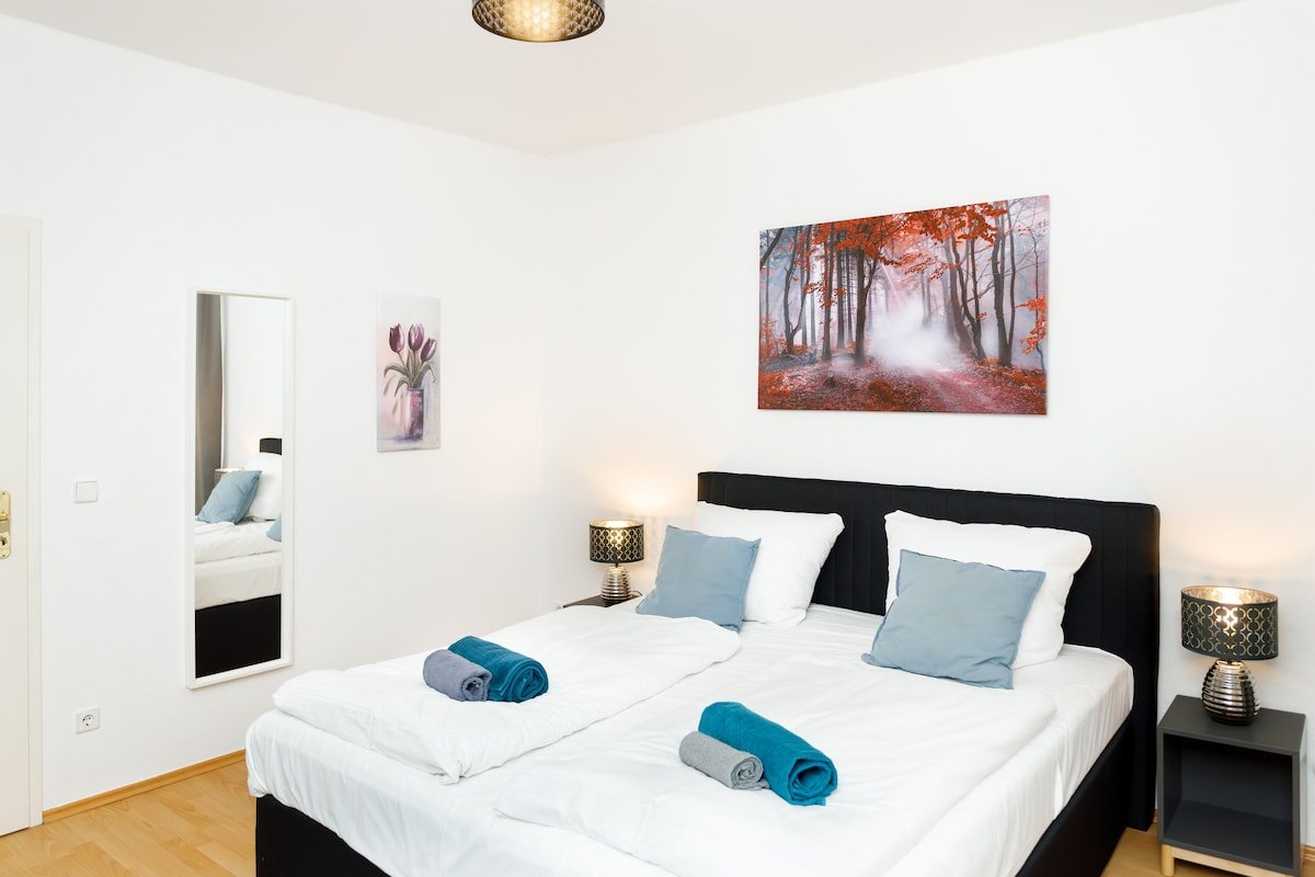 4-Zimmer Apt. City Center Museuminsel Berlin-Mitte gallery image 4