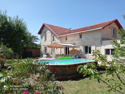 Villa familiale avec piscine à Bordeaux Arena