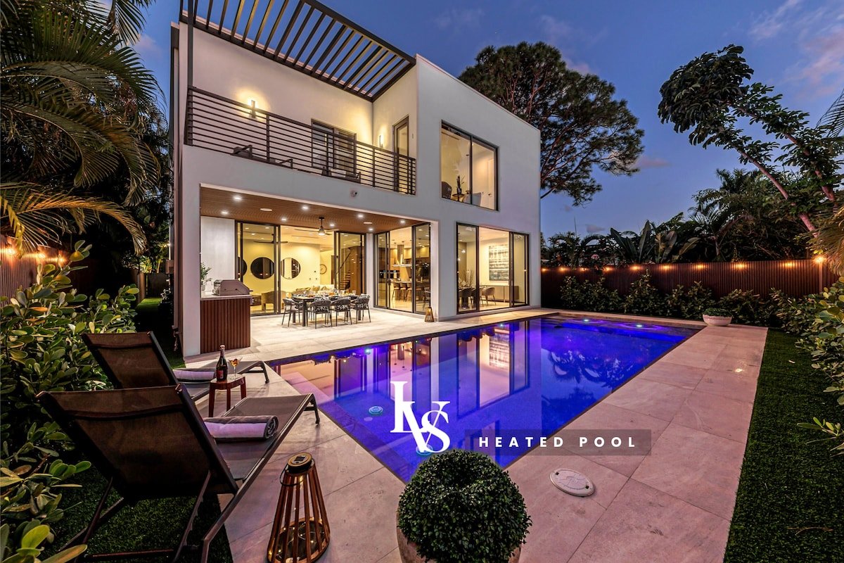 LVS Enclave- Brand New Luxe Las Olas Beach Villa