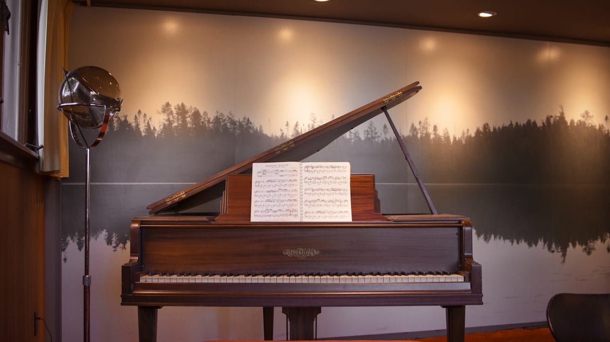 The Yellow Door | Mid-Century Lake Haven | Wayzata gallery image 5