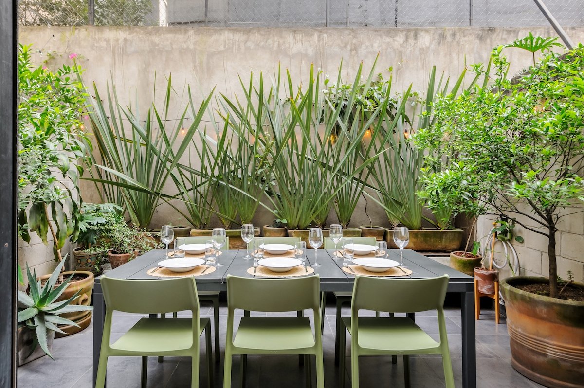 Premium 2BR Duplex w/Terrace in Iconic Building gallery image 5