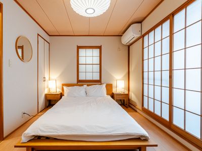 【渋谷駅徒歩10分】一棟まるごと貸し切り/5部屋/11人まで/浴室2/無料駐車場