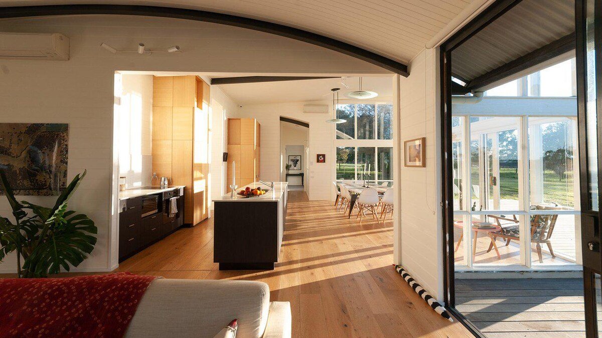 Red Hill Ridge – Luxury House and 2 Cottages gallery image 5