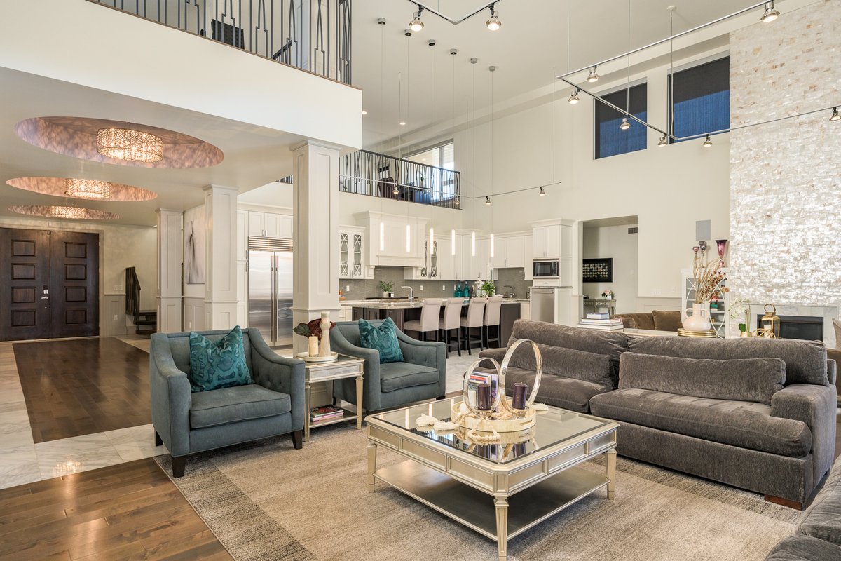 Ultra Luxury Loft I Fireplace I Rooftop I RiNo