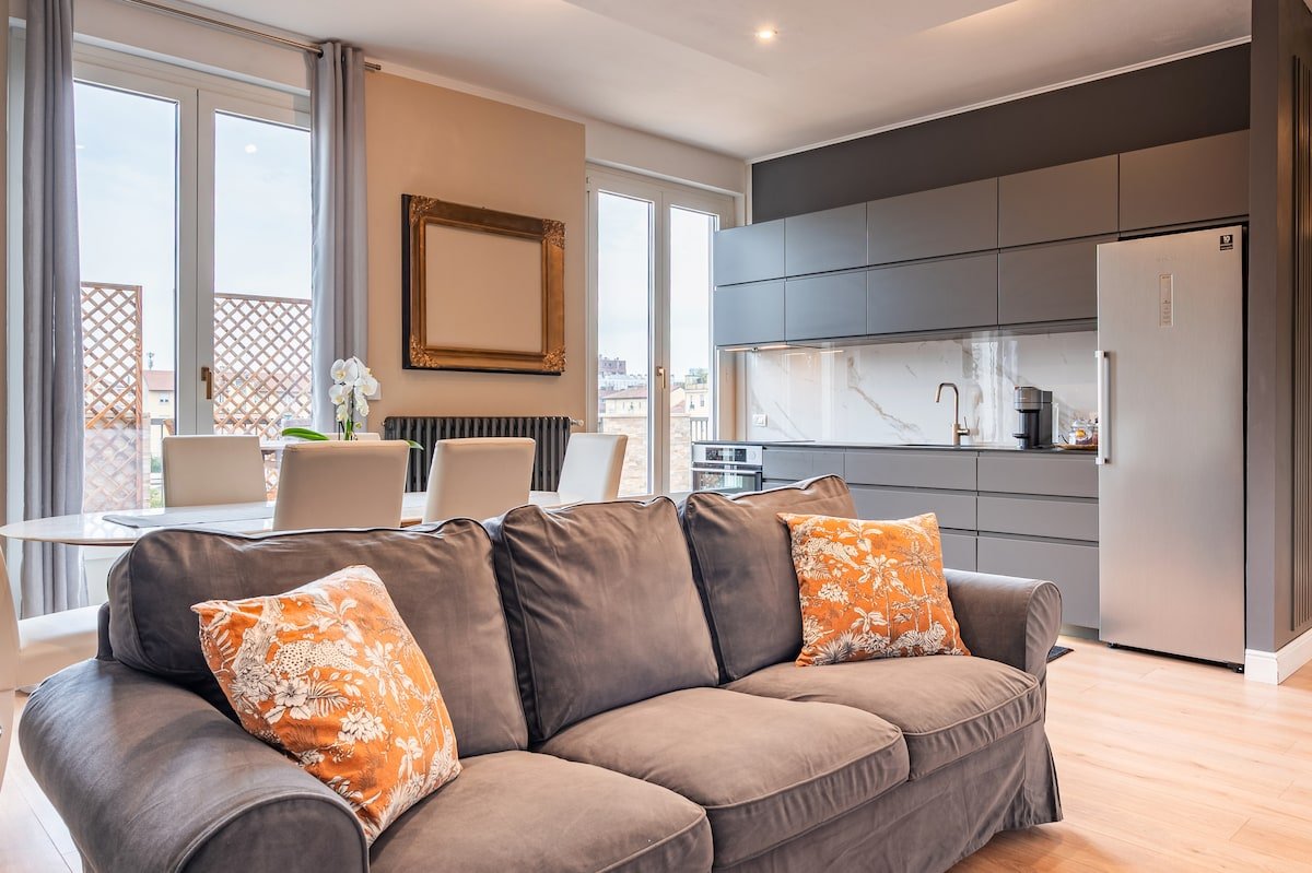 Terrace in the center of Milan [MiCo-Citylife] gallery image 5