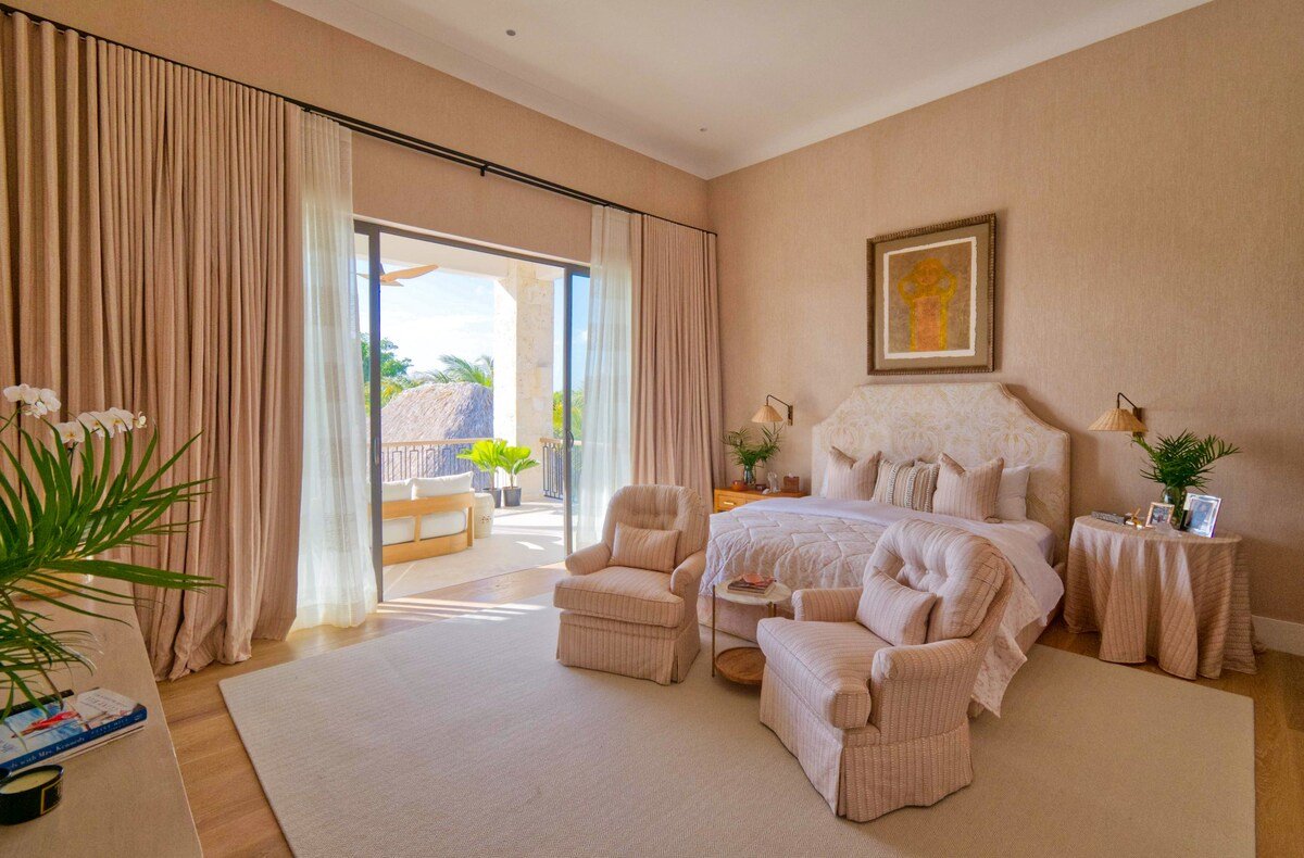 Corales 83 gallery image 2