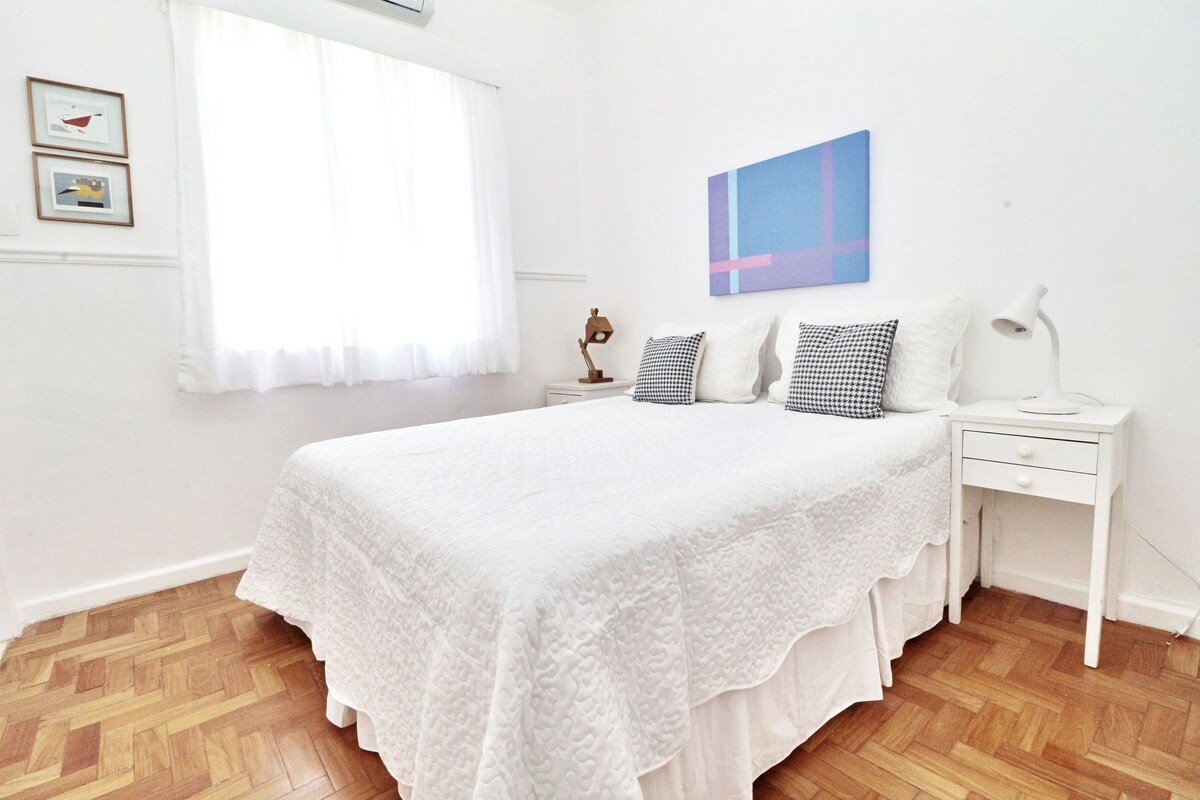 Leblon, av Cupertino, near beach with 24h doorman, gallery image 5