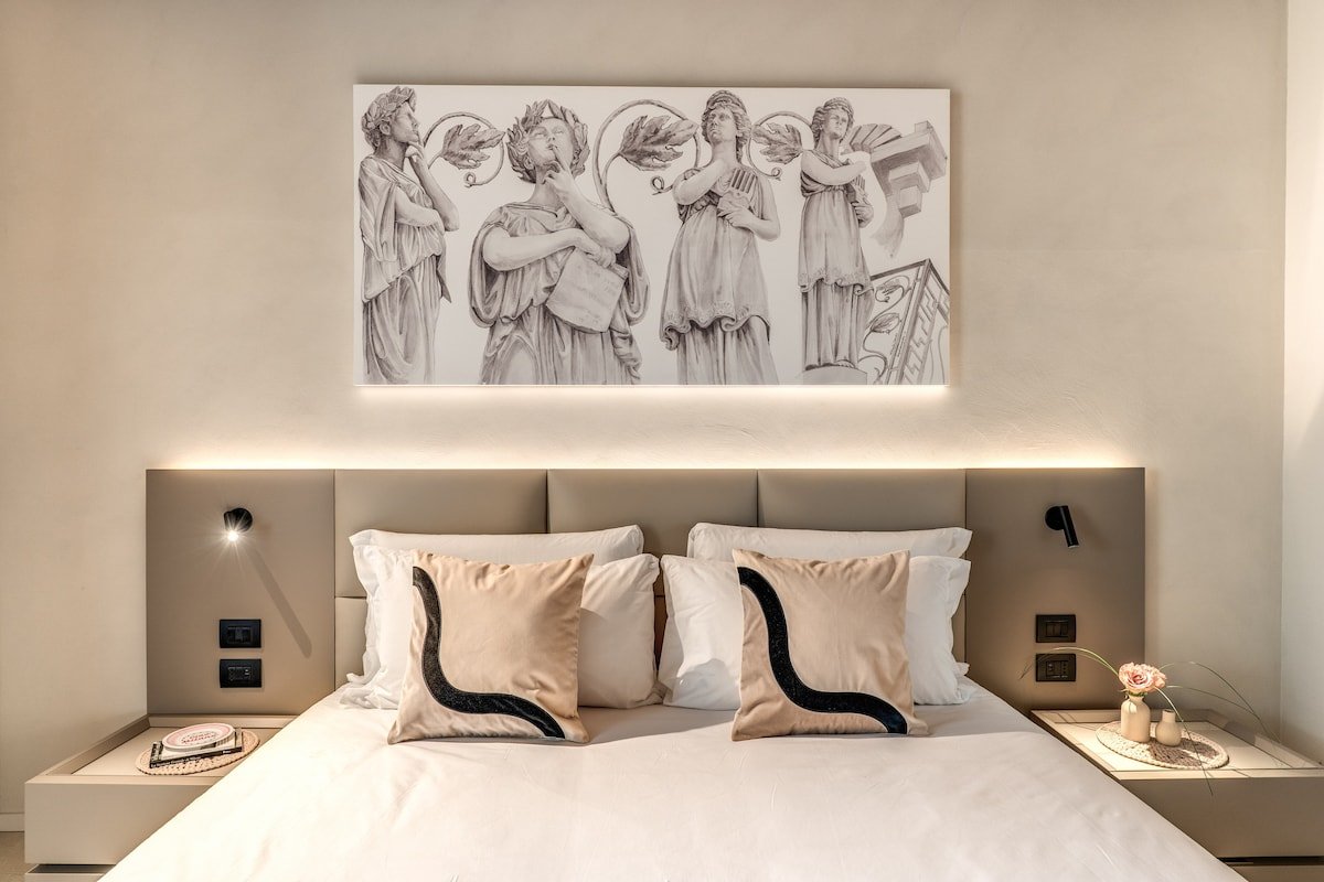 Seety Porta Romana Statue – 1.003 gallery image 5