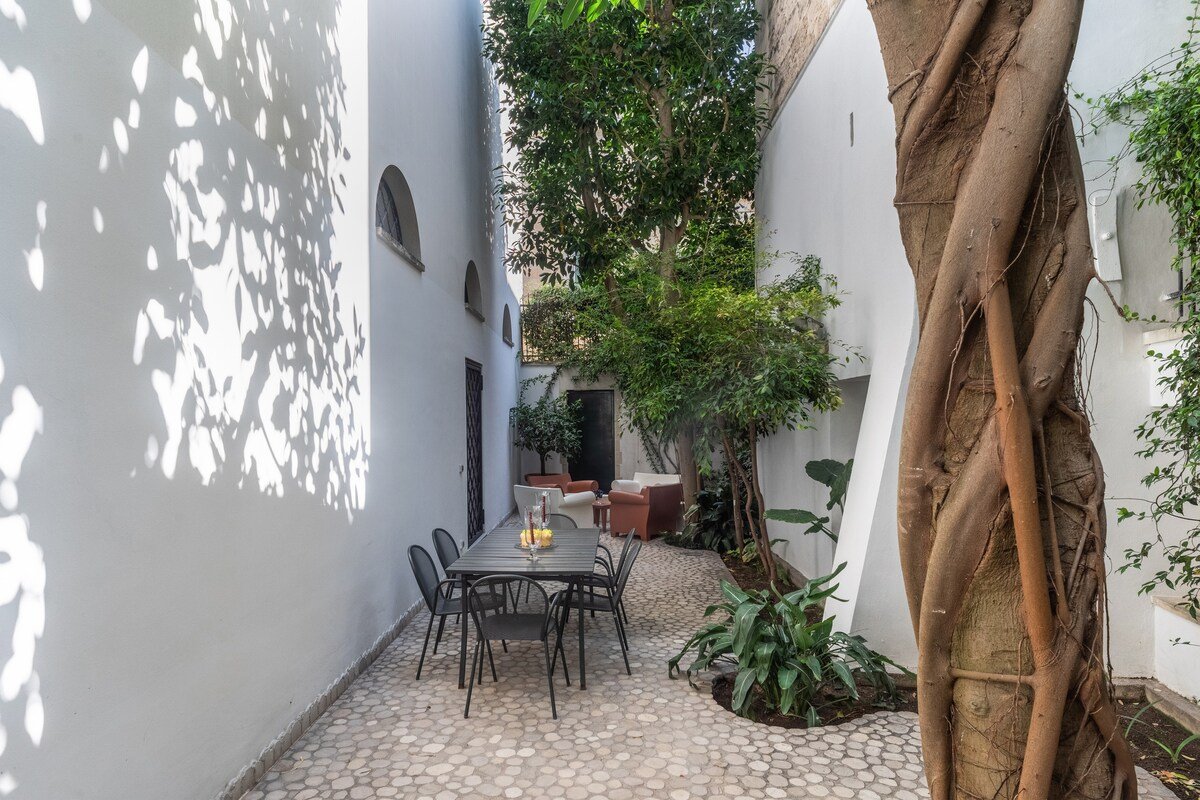 Palazzo D’Ajmo – Dimora storica 1400/1600 gallery image 3