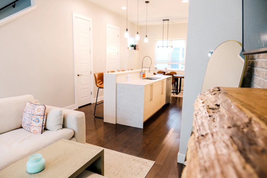 LoHi Townhome with Rooftop Deck & Mountain Views gallery image 4