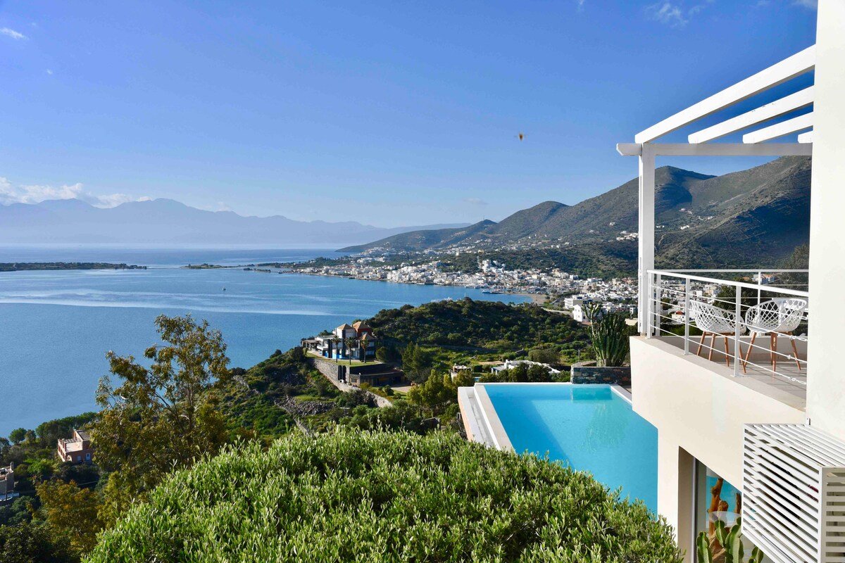 INFINITY ART VILLA gallery image 4