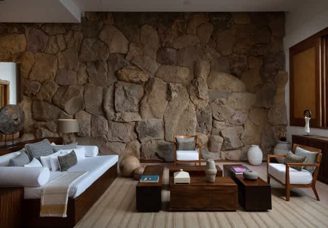 Secluded Oceanfront Sanctuary / Panoramic Views gallery image 5