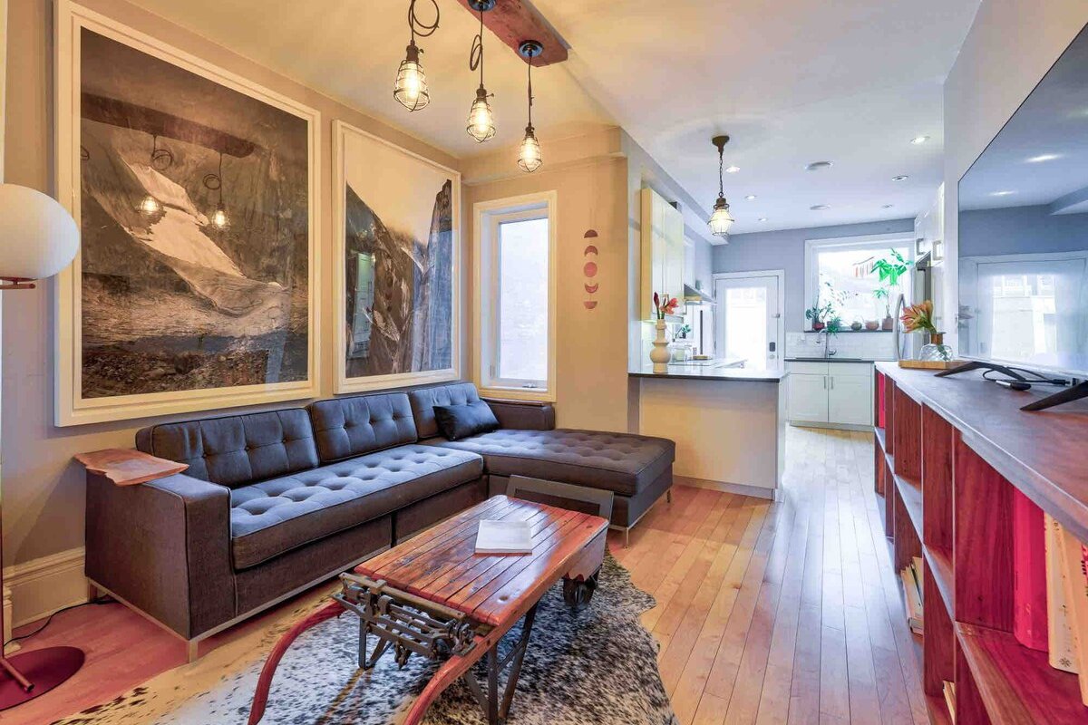 Cute House In Golden Area gallery image 3