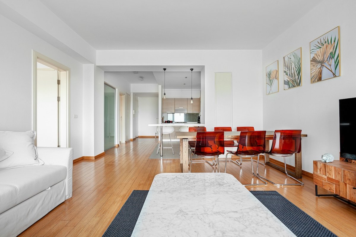 Two Bedroom Balcony w. Sea View in Cihangir (S13) gallery image 4