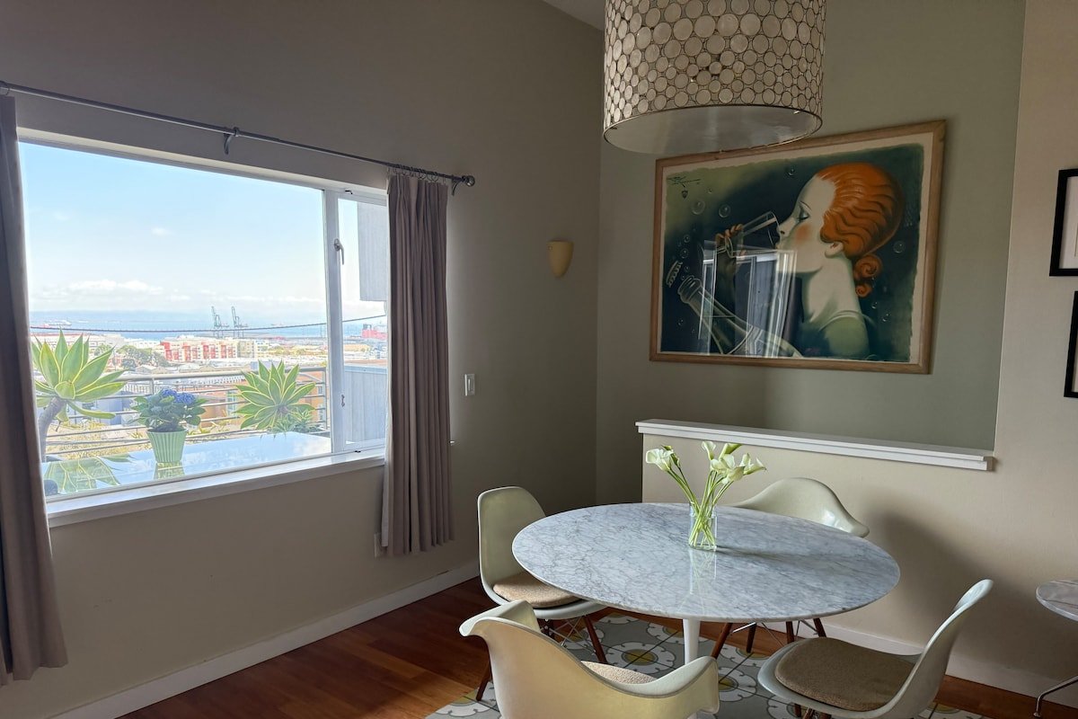 Huge Luxe Loft•Bay Views•3BR•Dogpatch• 15 min SFO gallery image 4