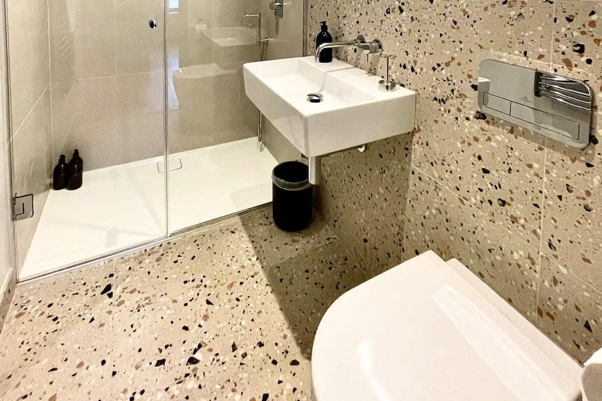 Midland Suites- Apartment 1 gallery image 3