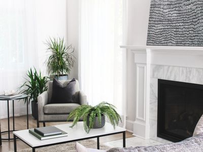 Modern Home in SE walk to Hawthorne & Division