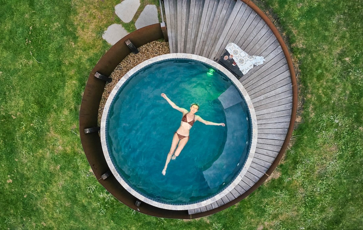 Charleson Farm – rural escape, breathtaking views gallery image 2