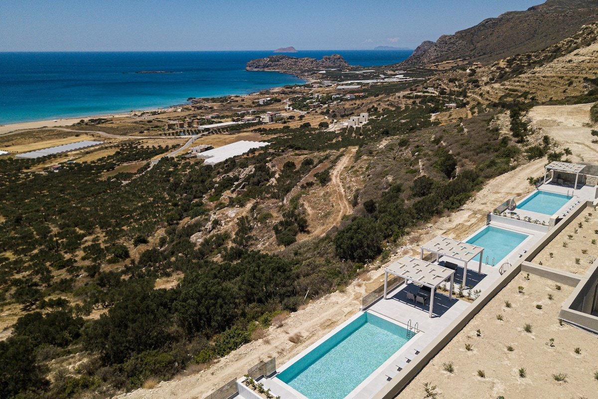 4Infinity pool★24 sleeps★New villa Falasarna bay gallery image 4
