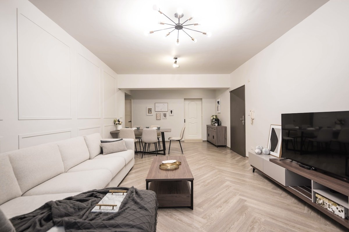 YJ【三房兩衛】一層兩戶/國父紀念館捷運步行3分/客廳採光/前後陽台/免追垃圾車/精品雙衛 gallery image 5