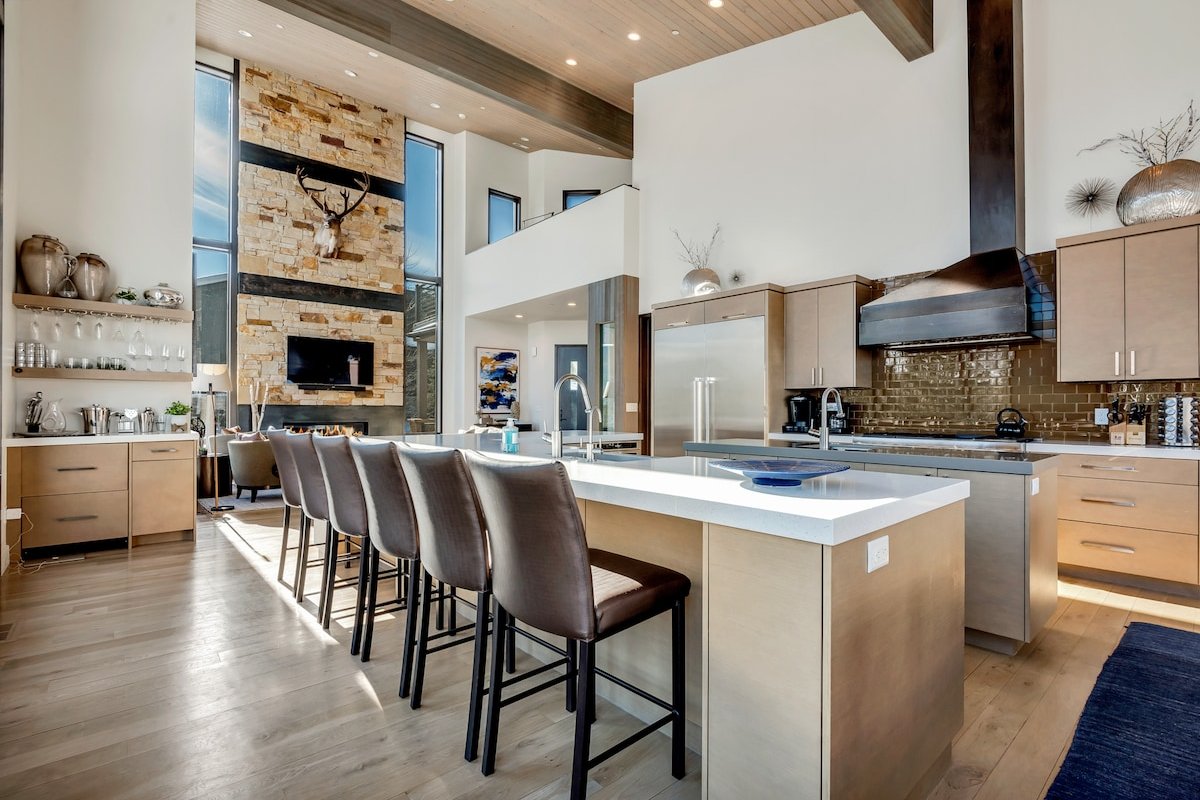 Creek Crossing gallery image 5