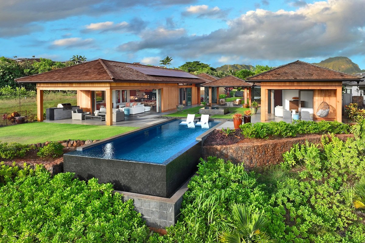 Hale Kupanaha: Opulent New Villa + Pool/Spa/Views gallery image 5