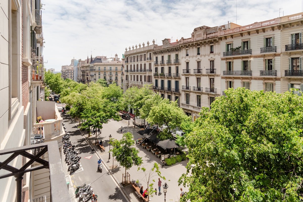 Gaudi Luxury by Cocoon Barcelona gallery image 4