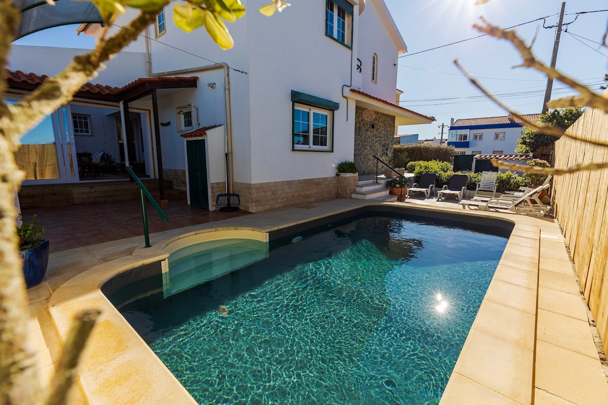 Casa Brincosa Ericeira – Spacious 3 bedroom villa gallery image 3