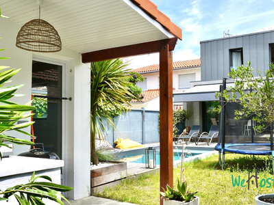 Sublime family home with pool – Primerose