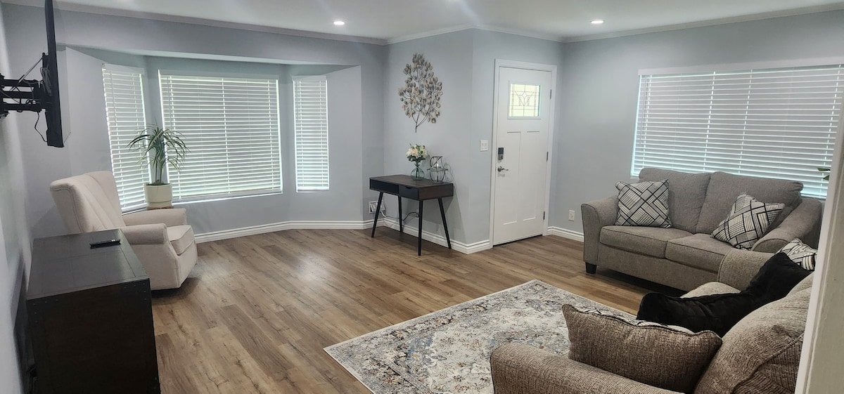 3BR Home w/Pool – Near Rose Bowl gallery image 2