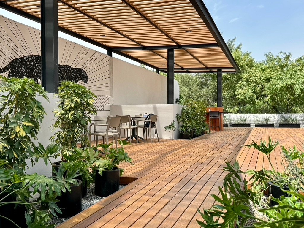 oolena | Stunning 3BR Apartment gallery image 5