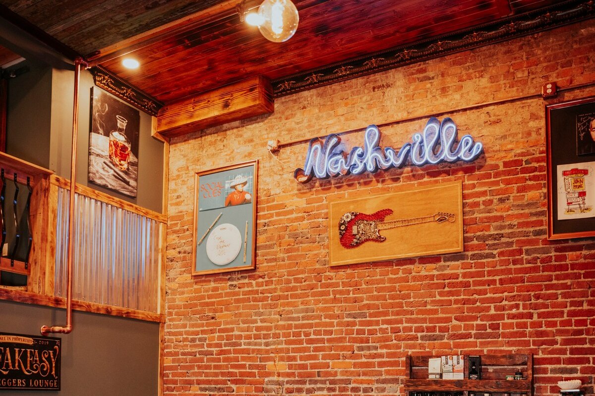 The Law Suites: Walk to Broadway gallery image 4