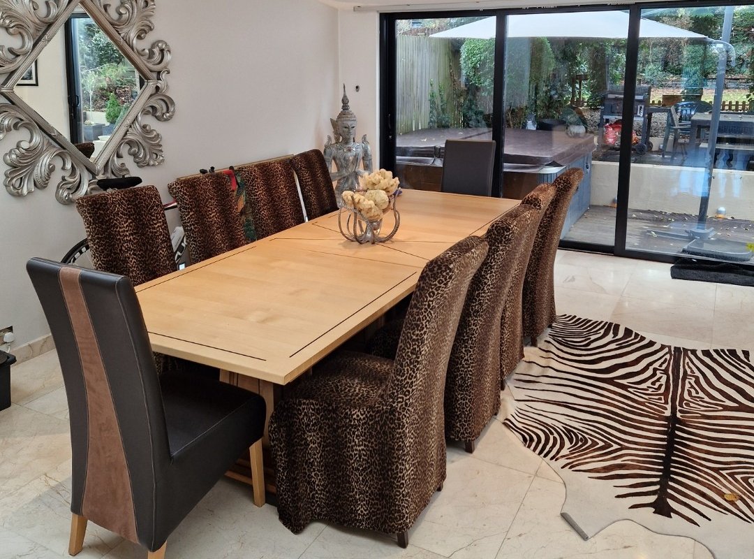 Upscale elegant house Putney