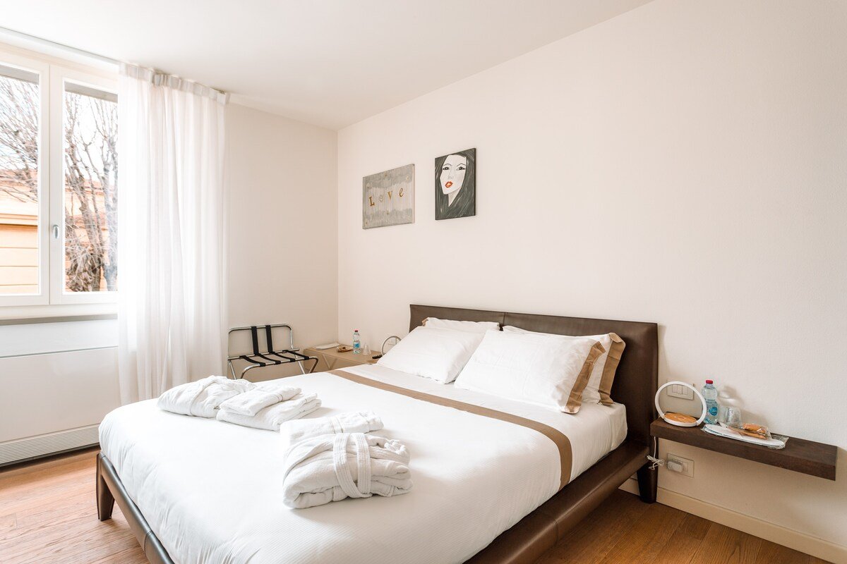 Tessitori 22 San Frediano optional parking on site gallery image 5