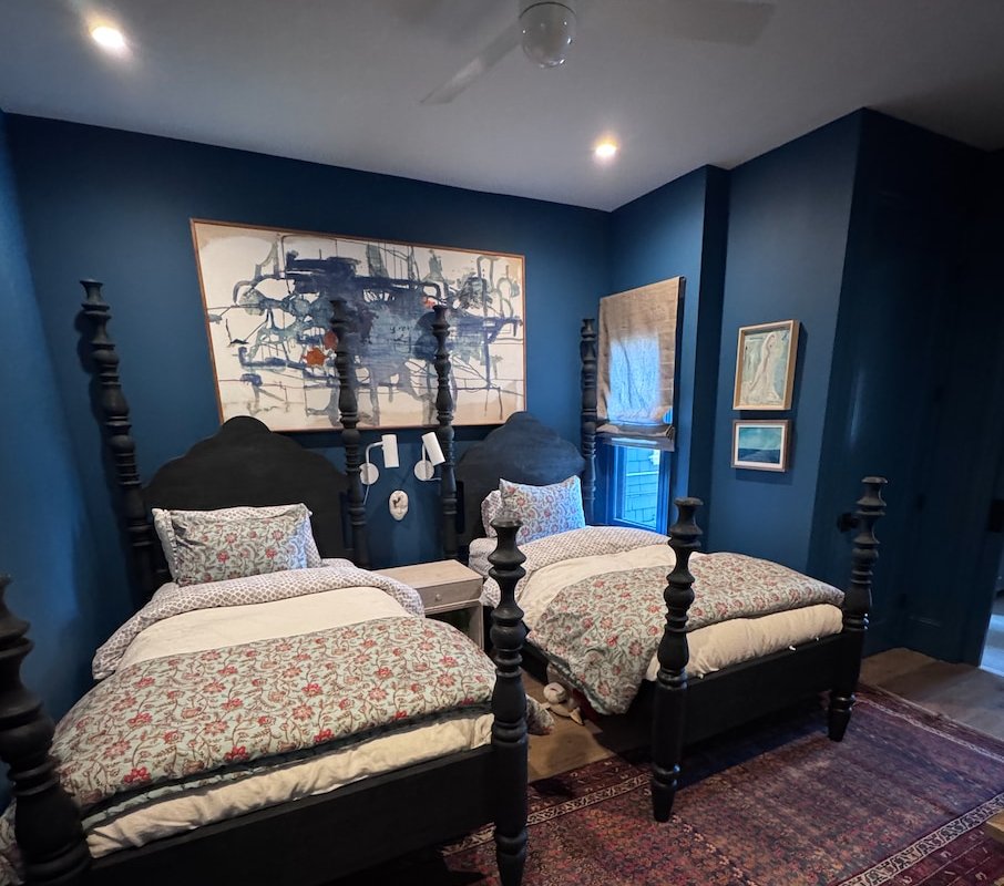 Modern Victorian in Cow Hollow gallery image 5