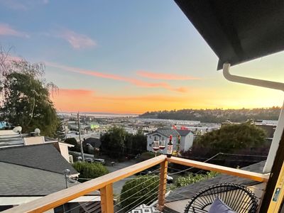Scenic Elliott Bay/Sunset VIEWS-Queen Anne Retreat