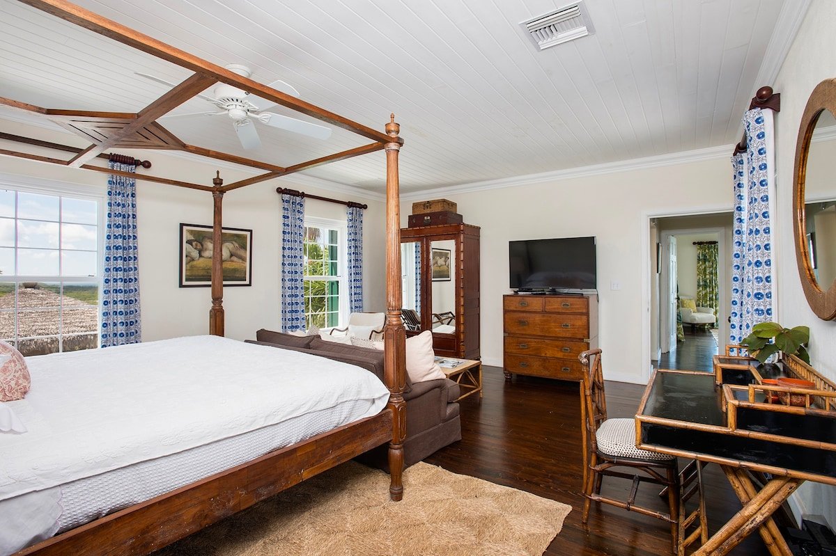 Buccaneer Hill gallery image 3